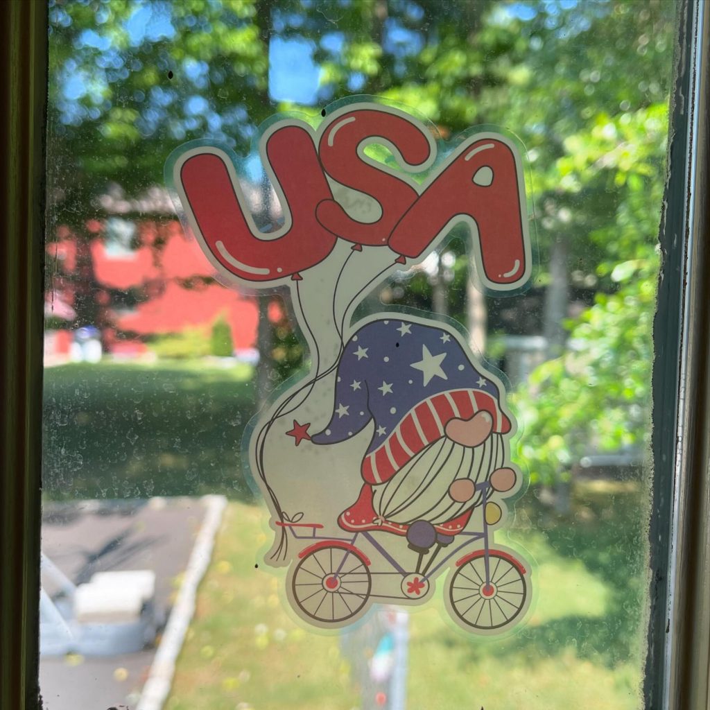 We are gearing up for the annual Milltown 4th of July parade.  Would you like to walk with us this year?

#milltown4thofjuly 
#balloons 
#celebrate 
#americana 
#usa 
@milltown4thofjuly